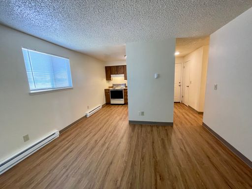 Listing photo thumbnail