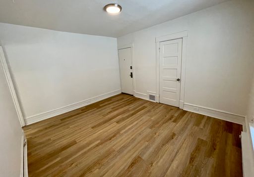 Listing photo thumbnail