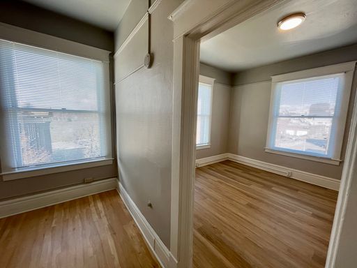 Listing photo thumbnail