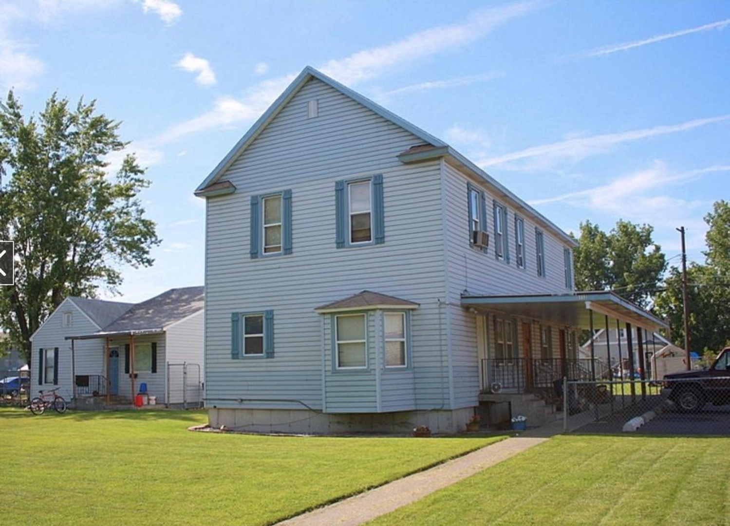 Spokane Apartment: 2712 & 2718 E Sharp Ave