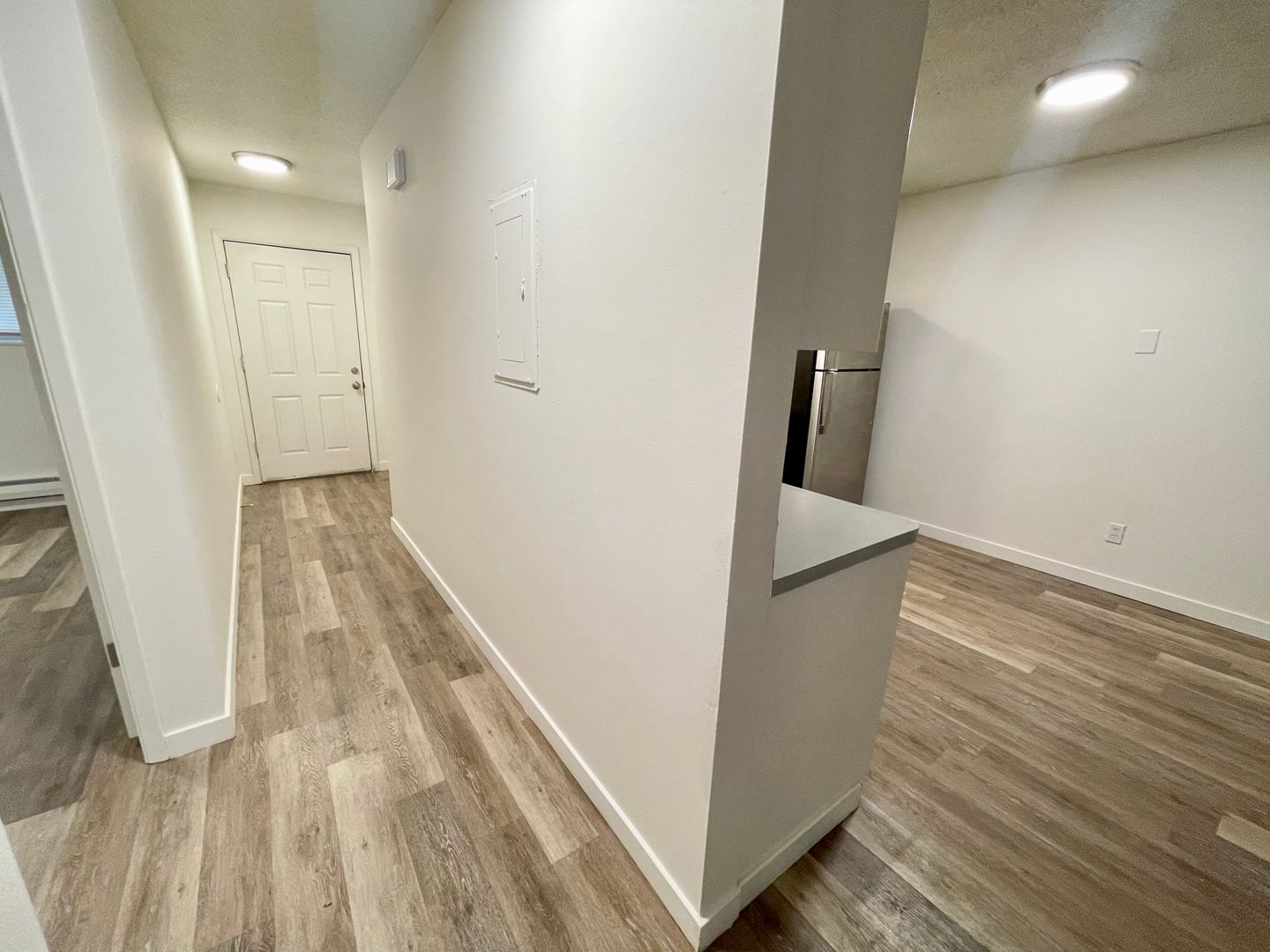 Pine Villa Apartments 7 of 12