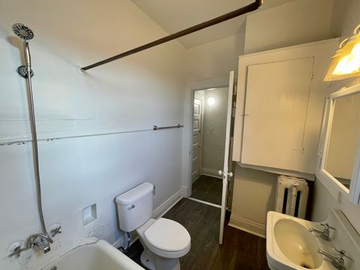 Listing photo thumbnail
