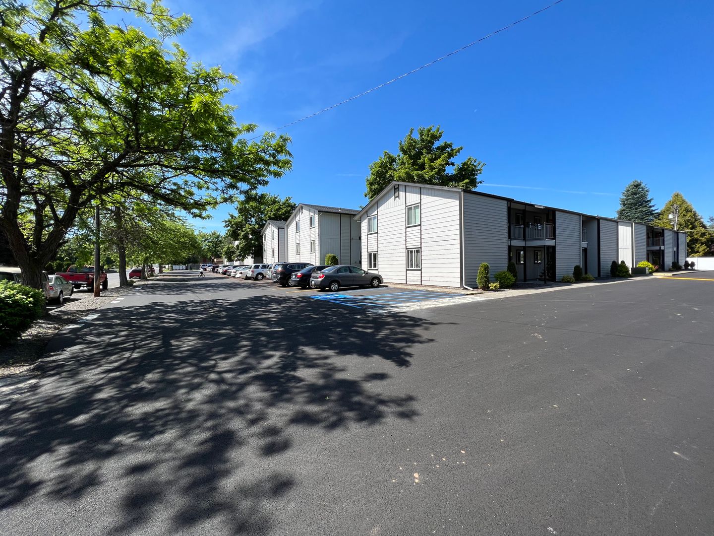 Spokane Valley Apartment: 3020 S Clinton Rd