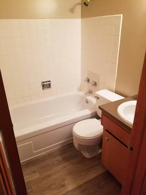 Listing photo thumbnail