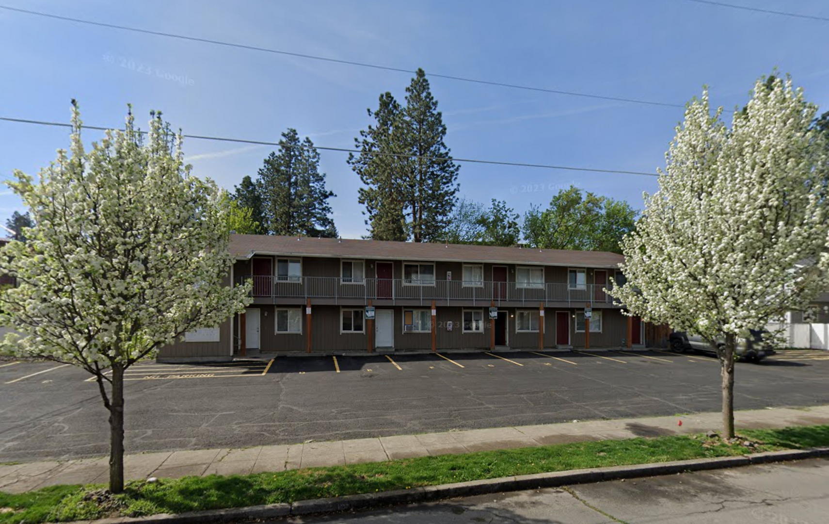 Spokane Apartment: 804 E Hartson Ave