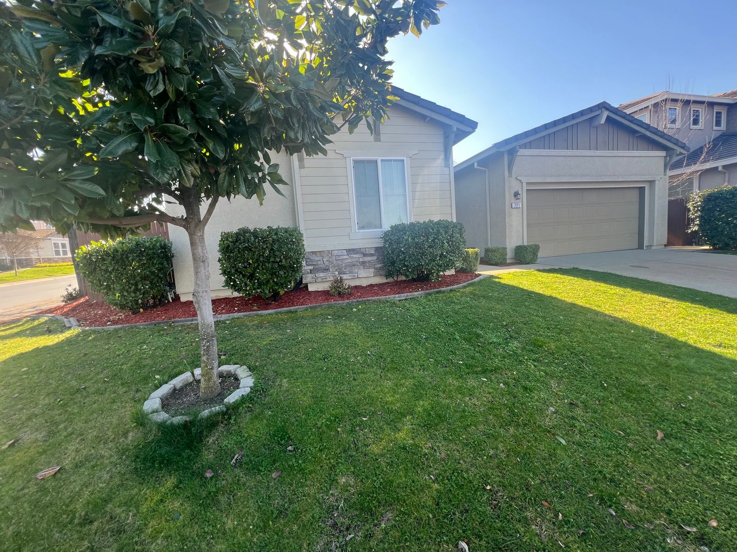 Folsom House: 721 Bluestone Cir