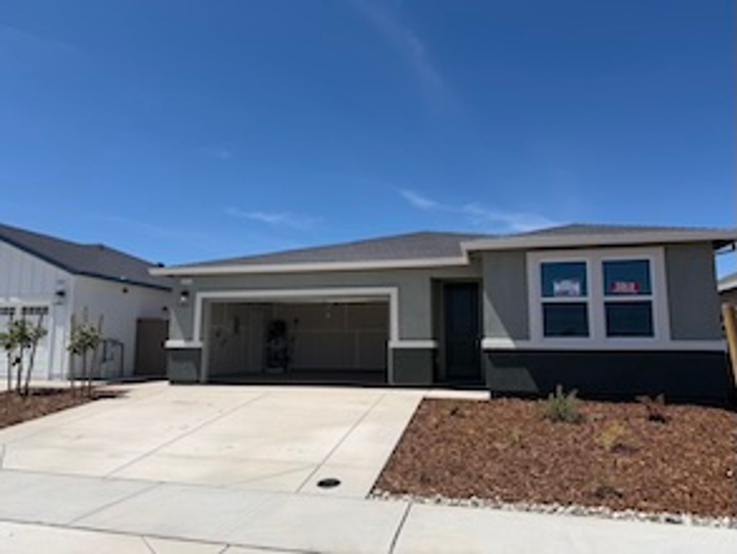 Roseville House: 3914 Slab St