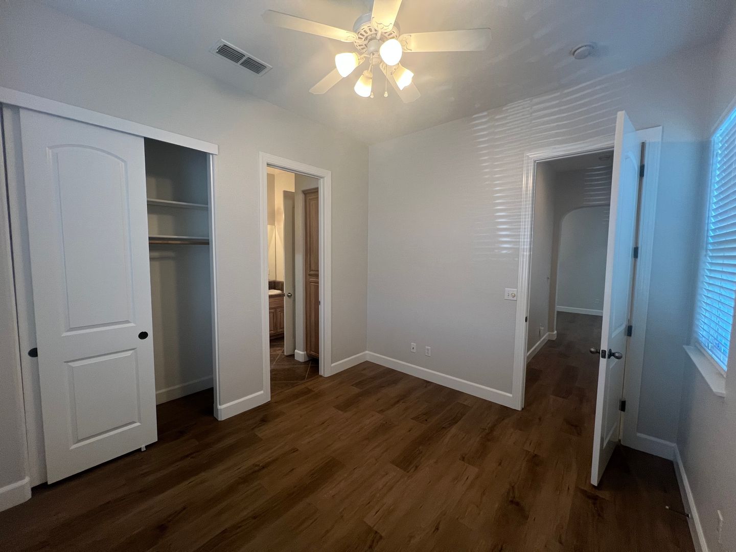 Folsom House: 721 Bluestone Cir