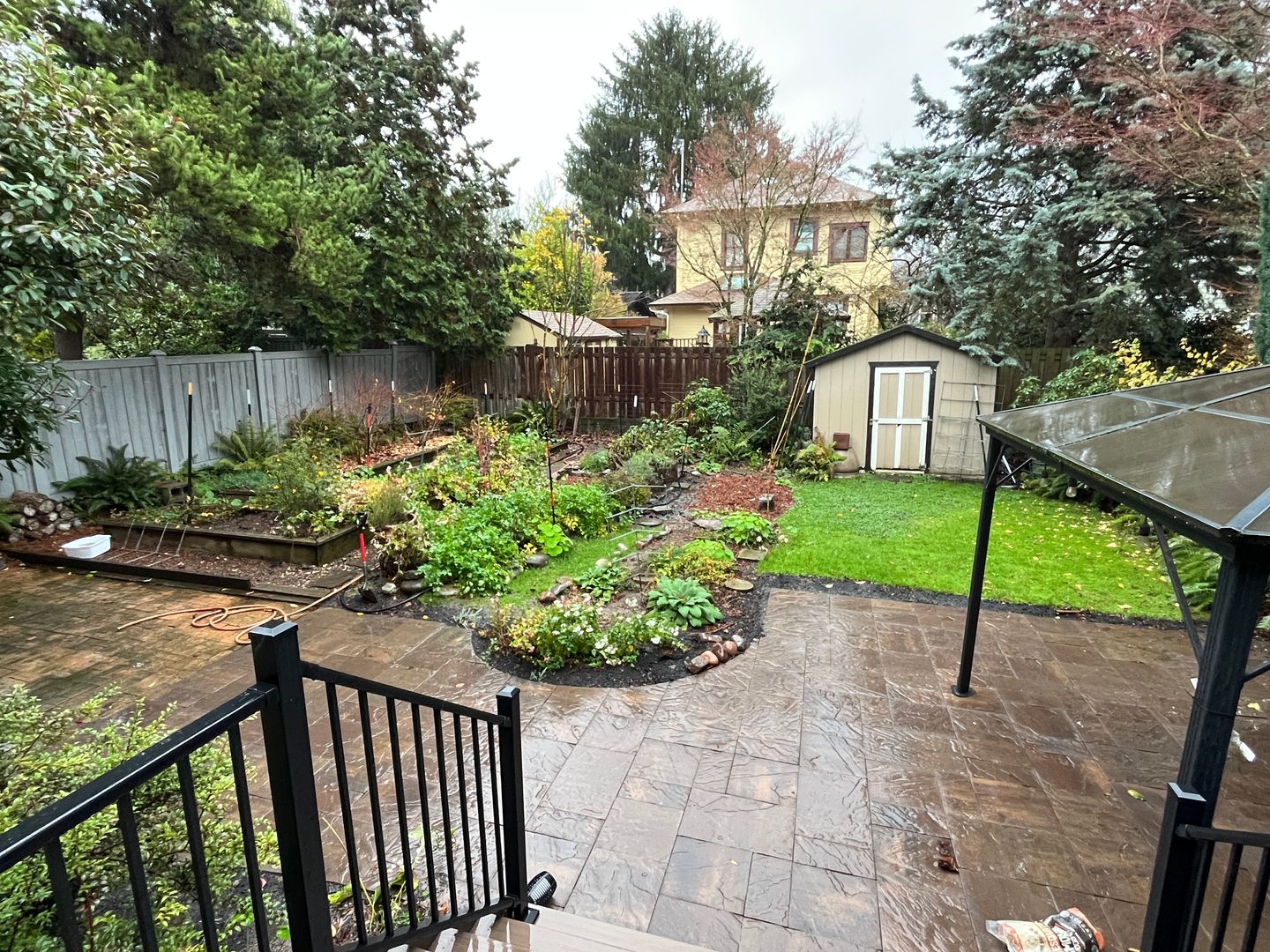 Portland Apartment: 2002 NE 13th Ave