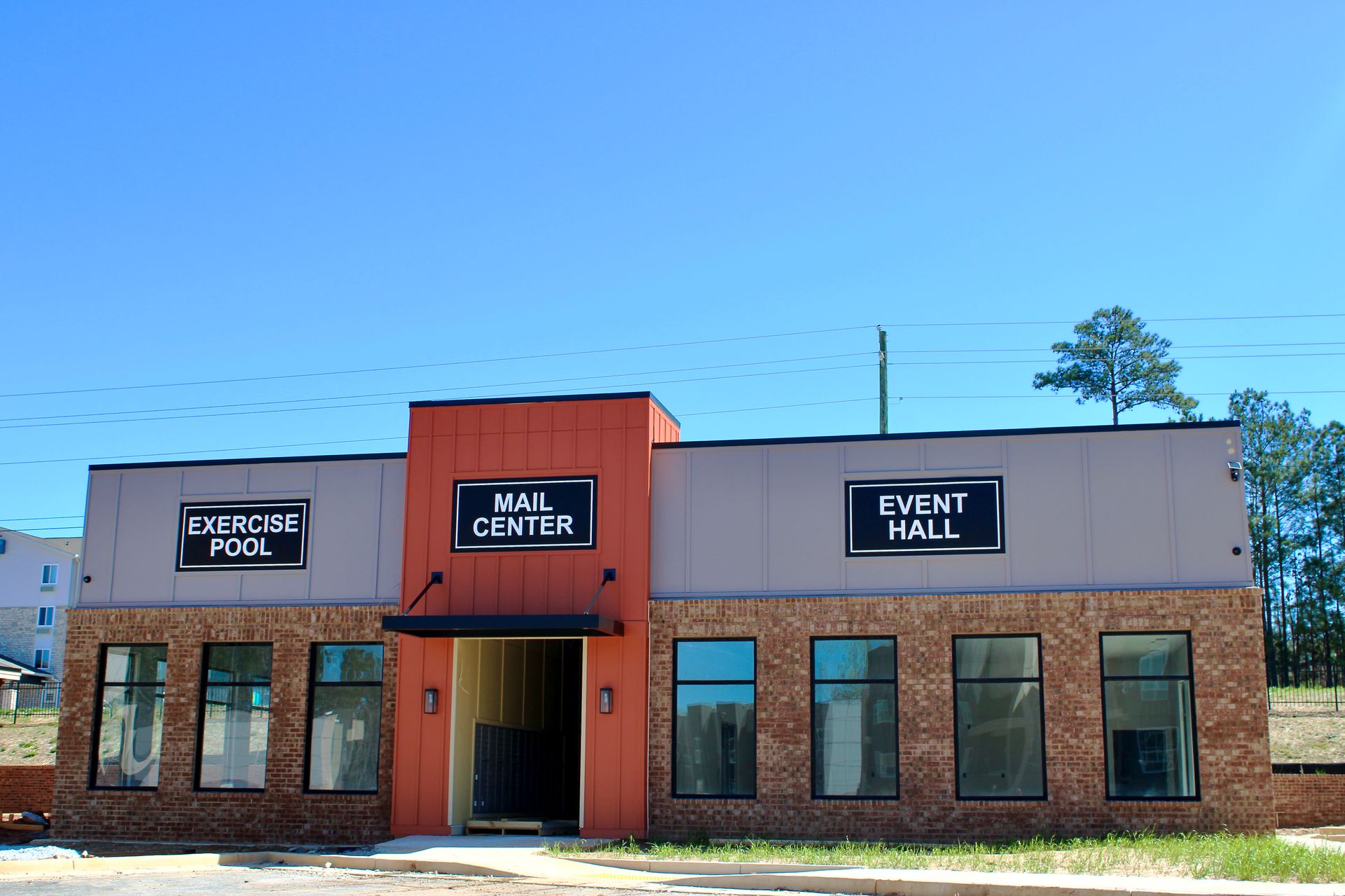 Conyers Apartment: 2025 W Iris Dr