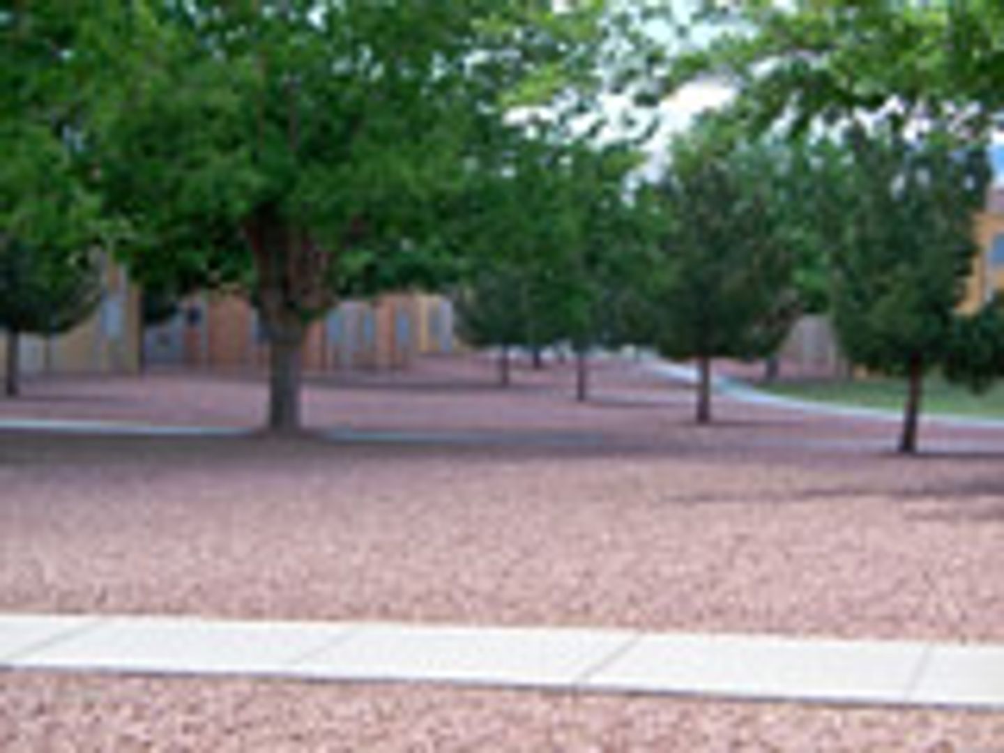 El Paso Apartment: 9285 Railroad Dr