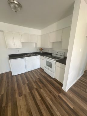 Beautiful unit ready to be your next home. – photo 1
