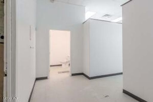 Prime Downtown Commercial Space Available! – photo 1