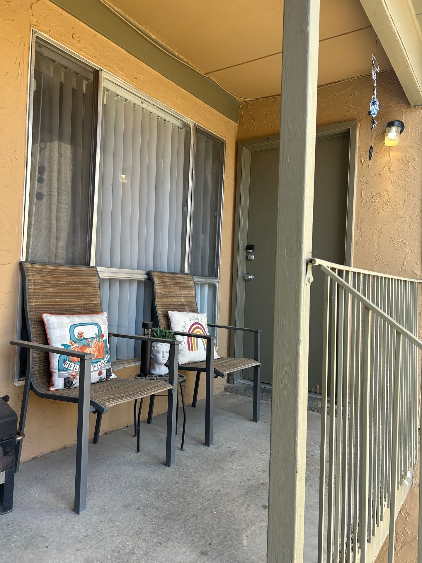 El Paso Apartment: 9285 Railroad Dr