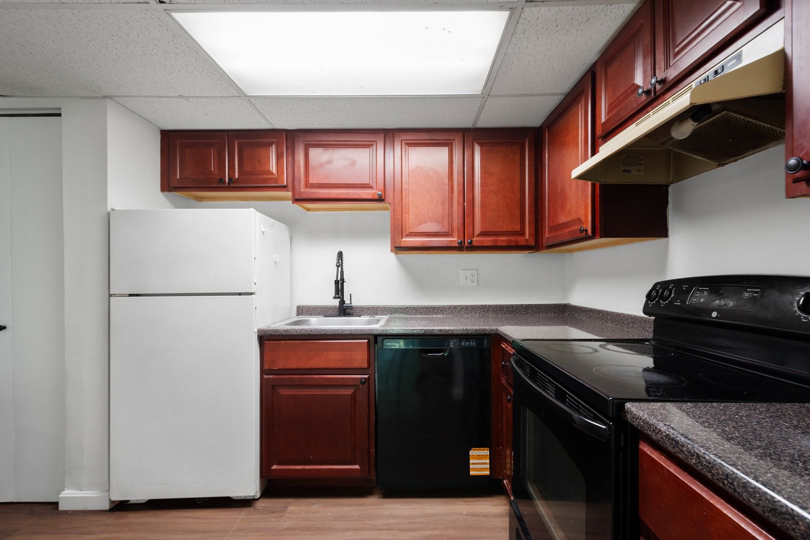 McKeesport Apartment: 2850 Washington Blvd