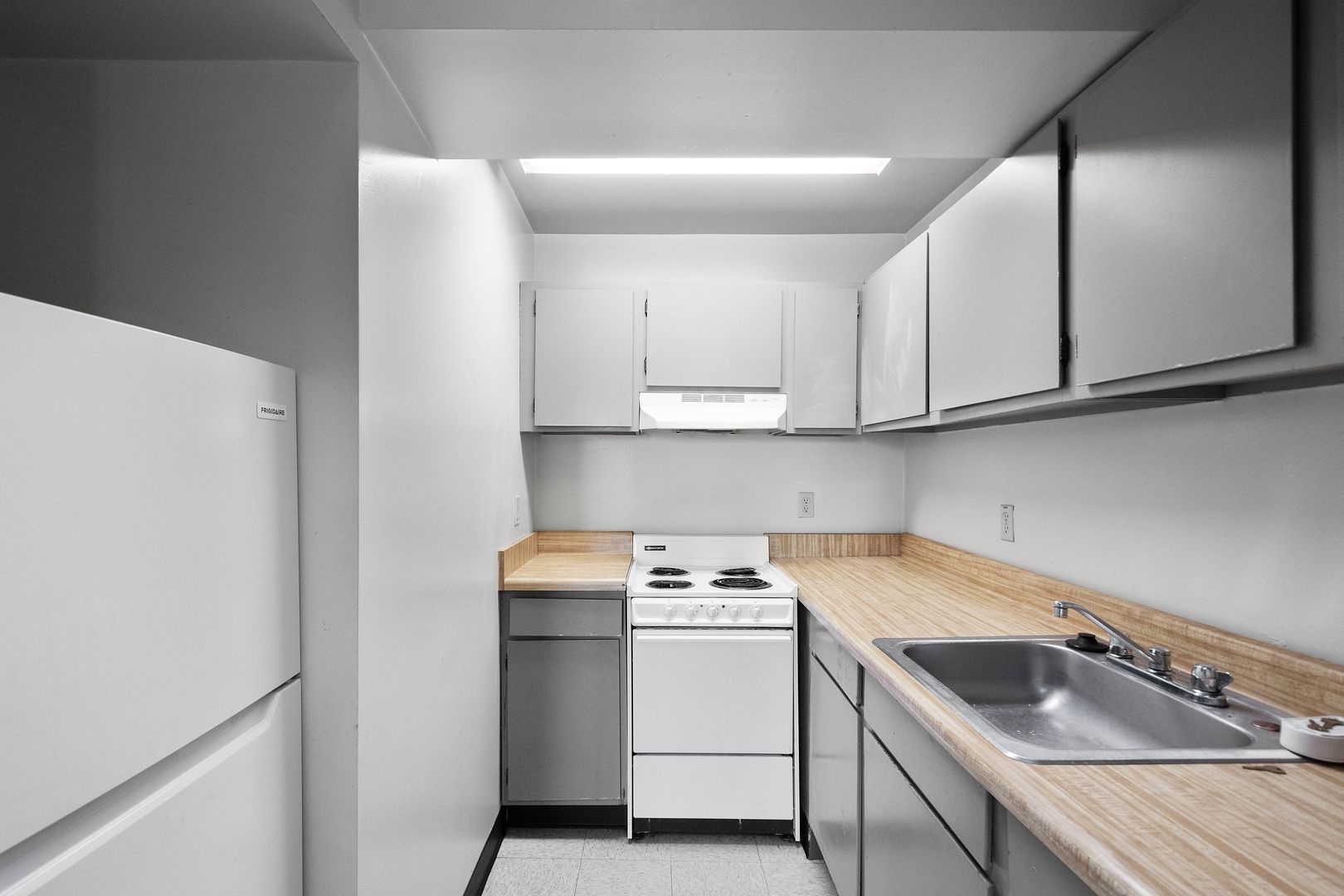 Pittsburgh Apartment: 2500 Brownsville Road