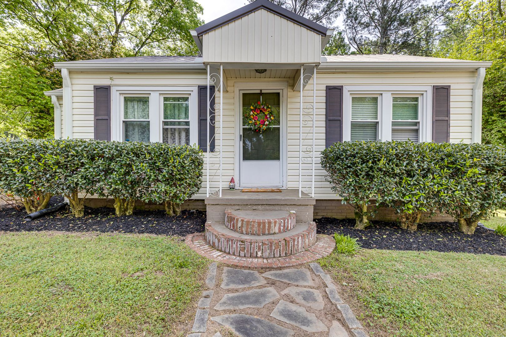 Anderson House: 801 Blair Street