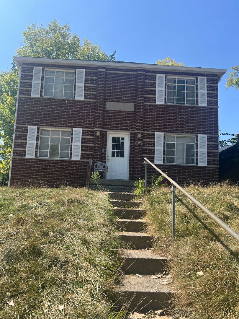 Dayton Apartment: 1155 Linda Vista Ave