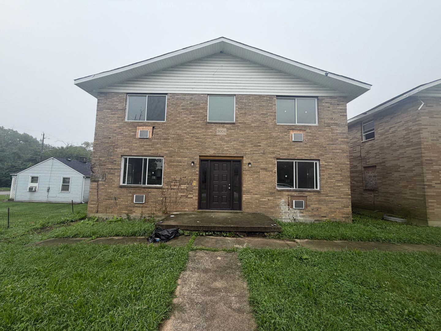 Dayton Apartment: 5004 Prescott Ave