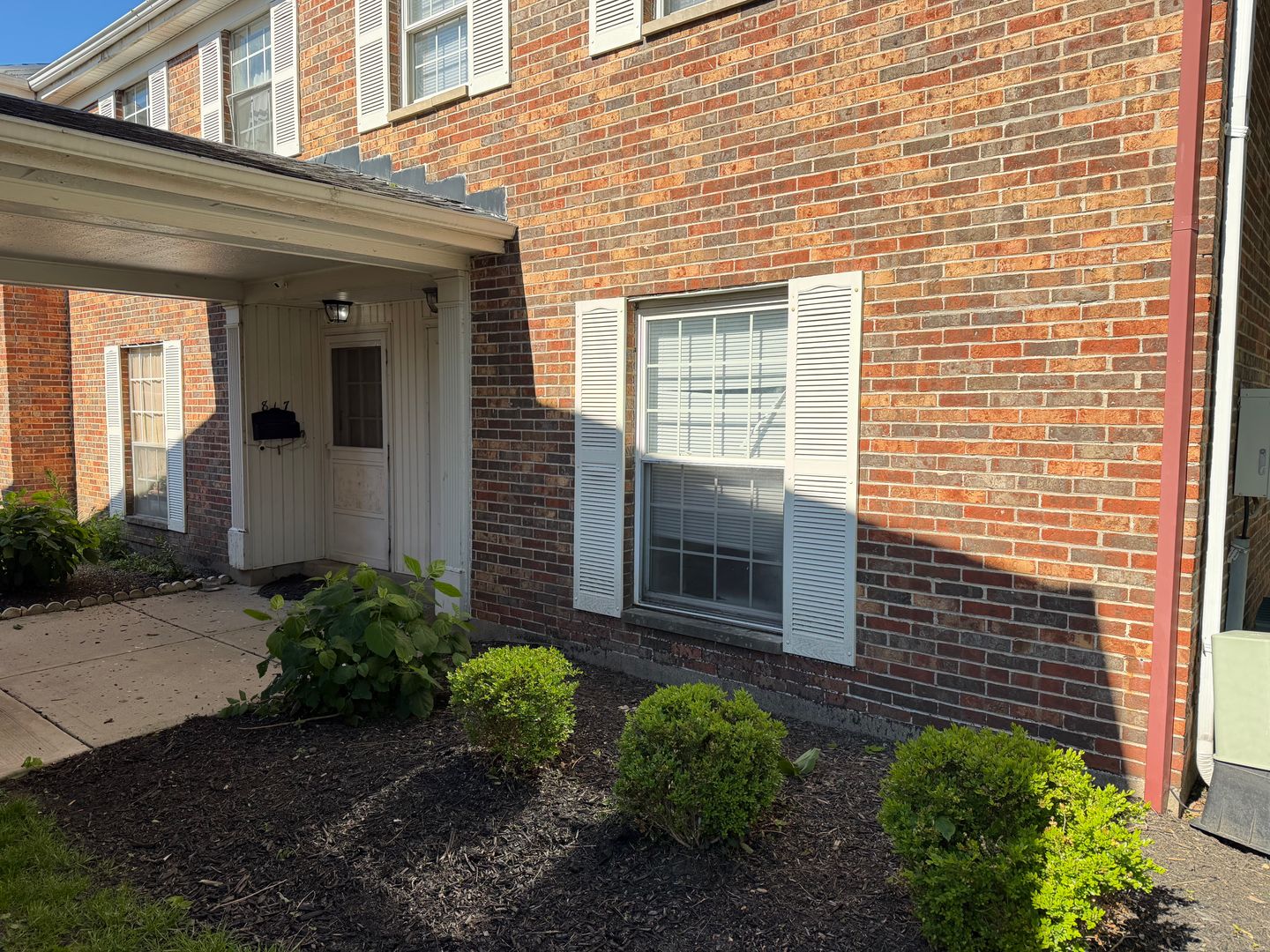 Centerville House: 815 Clareridge Ln