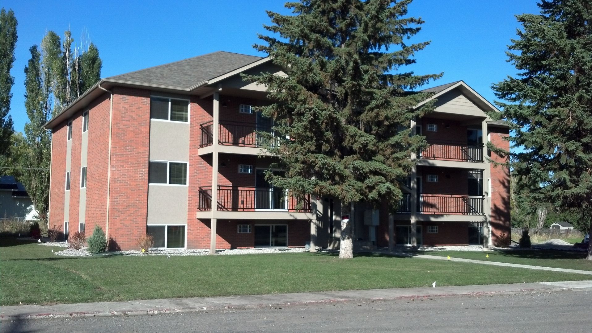 Bozeman Apartment: 807 West Villard Street Unit #19