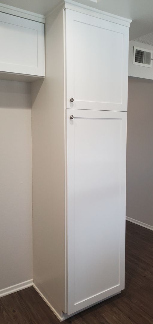 Anaheim Apartment: 109 N. Merrimac Dr.