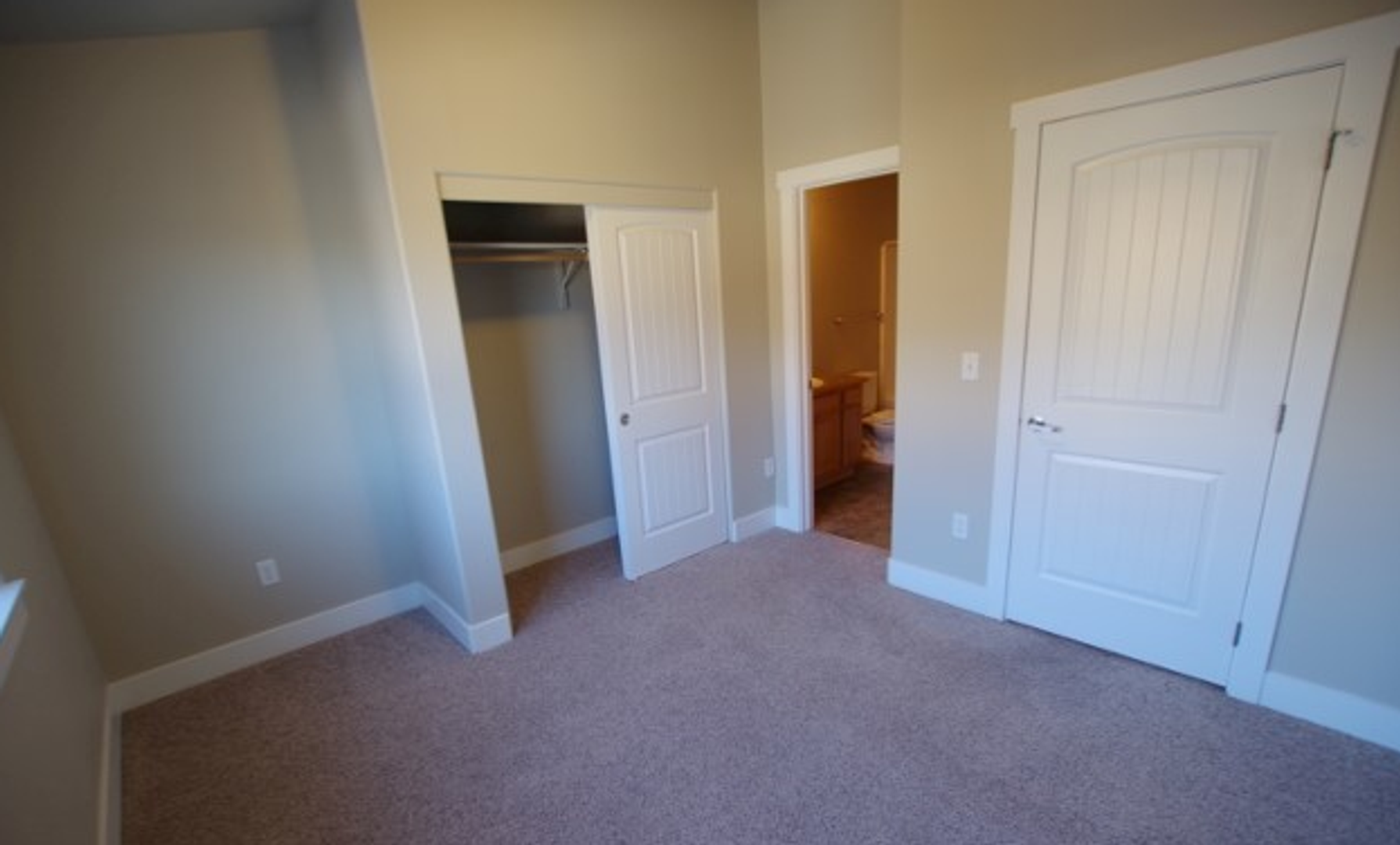 16674 N Profit Cir 102, Nampa, ID 836875202