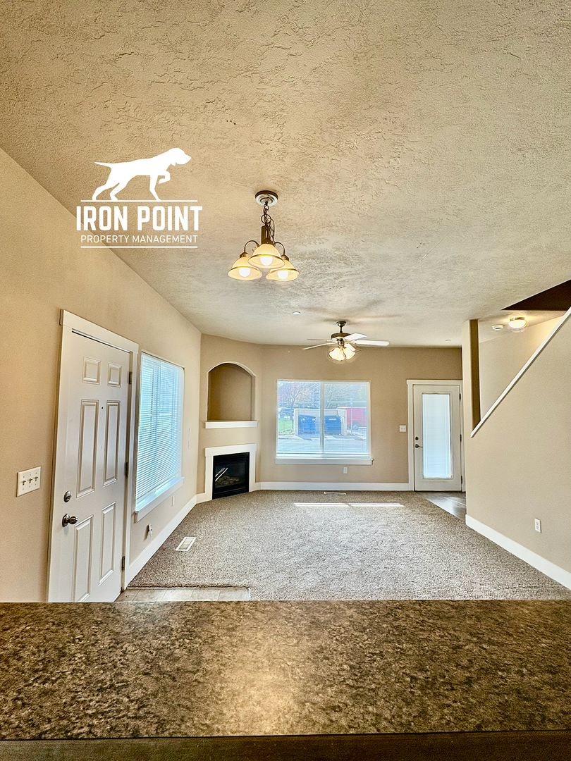 Nampa Apartment: 16674 N Profit Cir