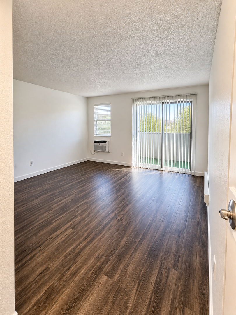 Kennewick Apartment: 465 N Arthur St.