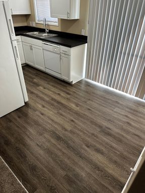 Kennewick 2 Bed / 1 Bath Units Available NOW! – photo 1