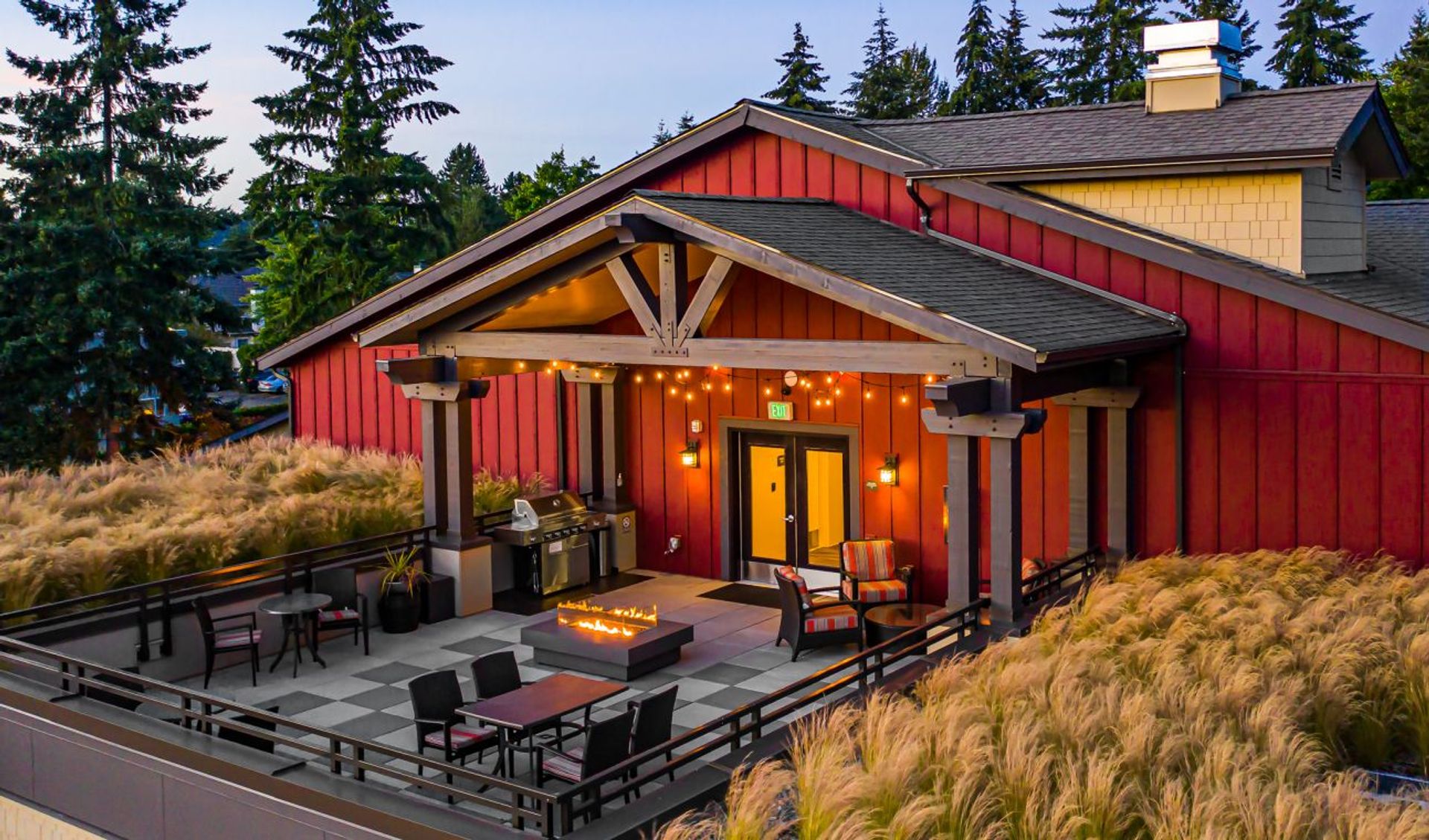 Bellevue Apartment: 558 121st Pl NE