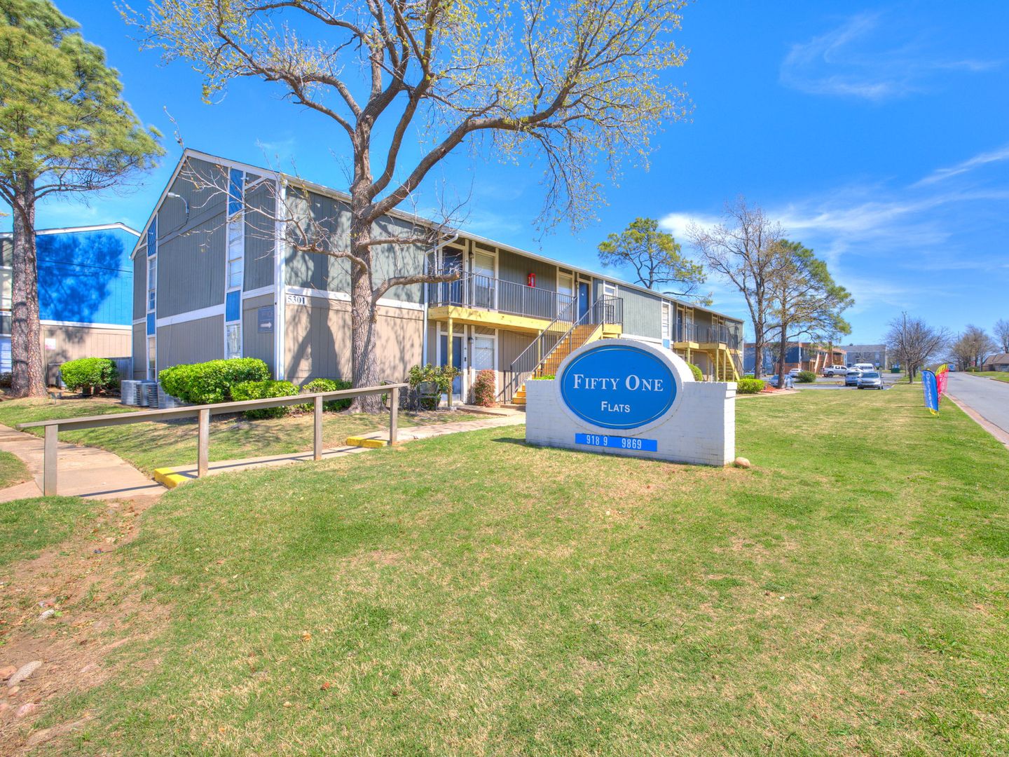 Tulsa Apartment: 4655 South Darlington Avenue