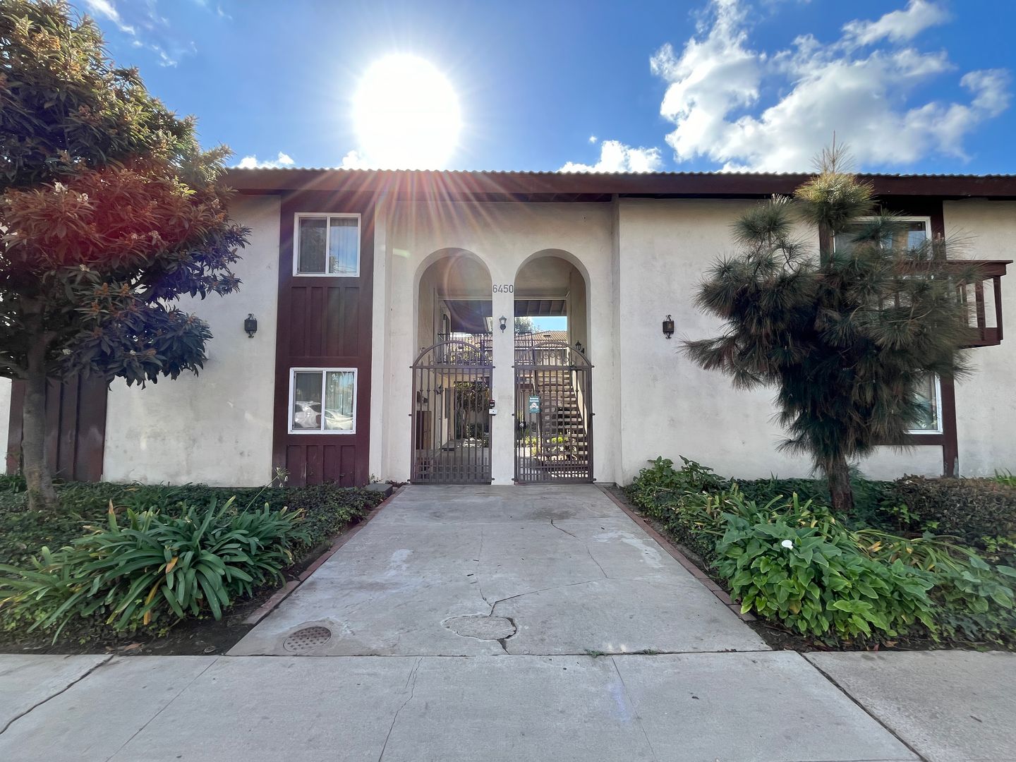 Buena Park Apartment: 6450 Lincoln Ave