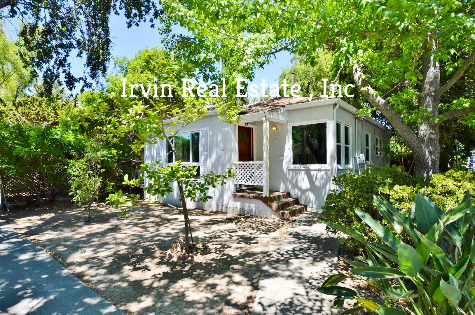 Martinez House: 1639 Estudillo St