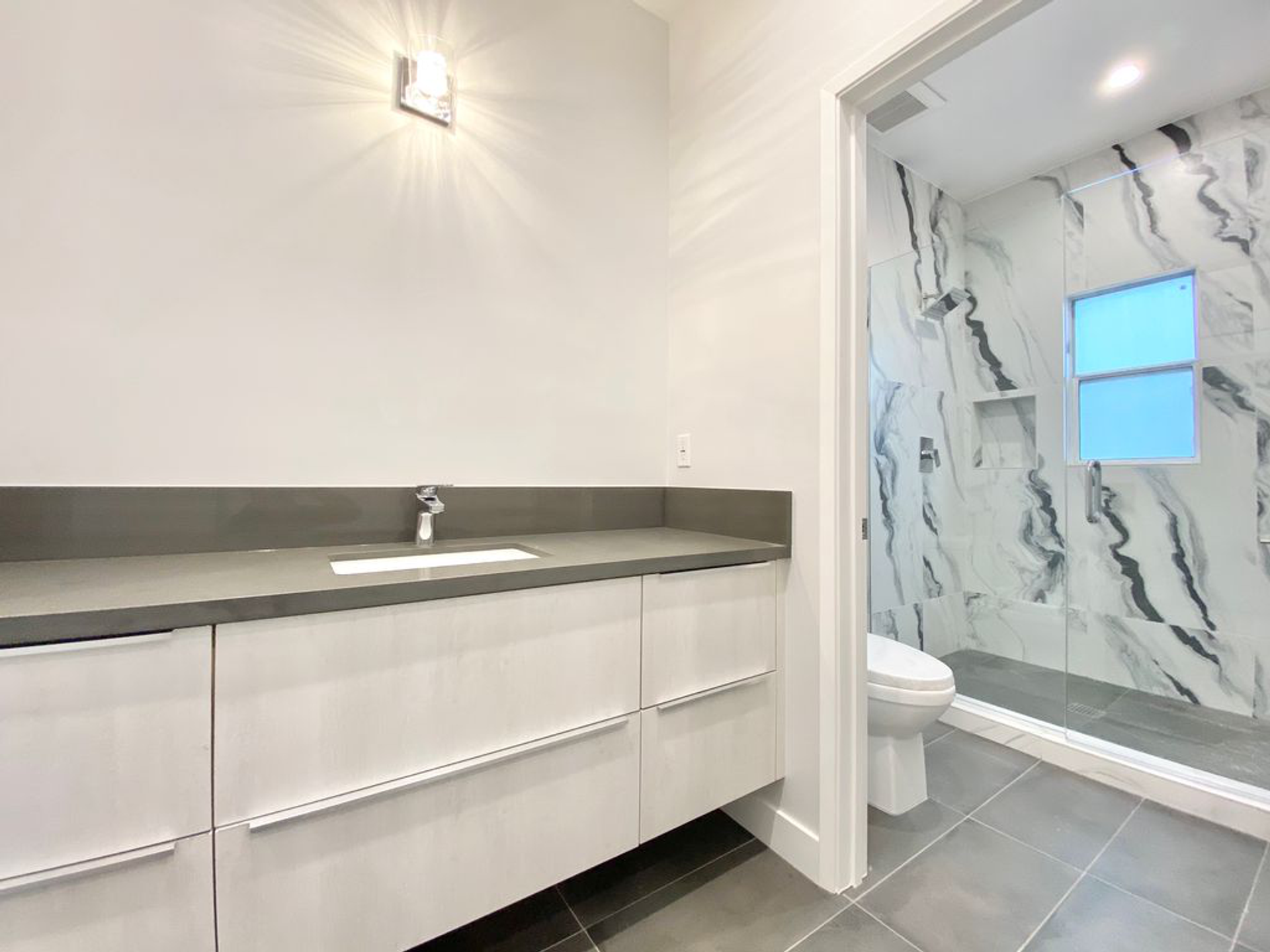 N Swall Apartments 2 of 12