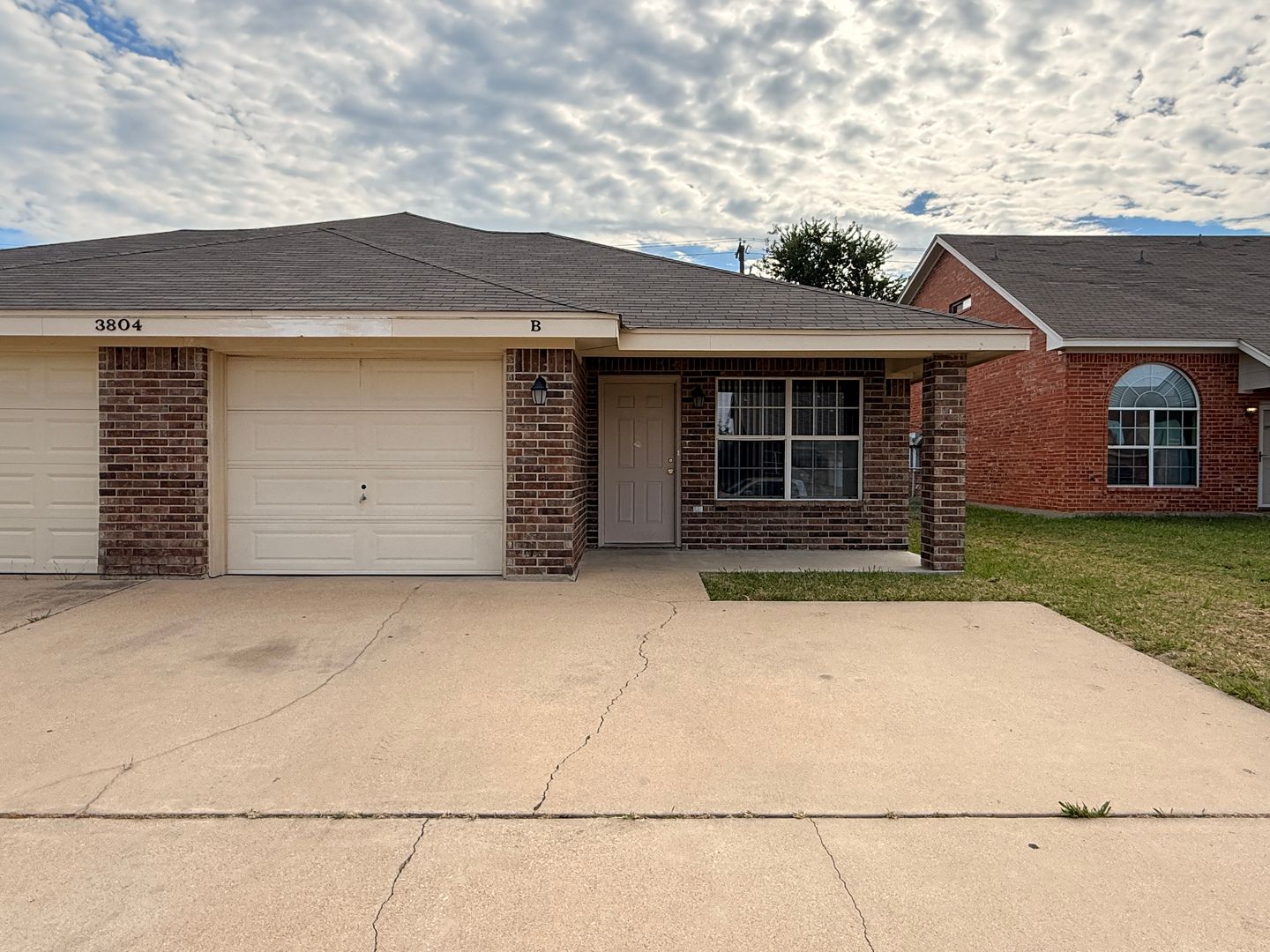 Killeen Apartment: 3804 Littleleaf Court (A/B)