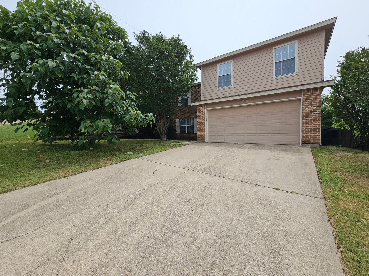 Copperas Cove House: 2201 Dennis Street