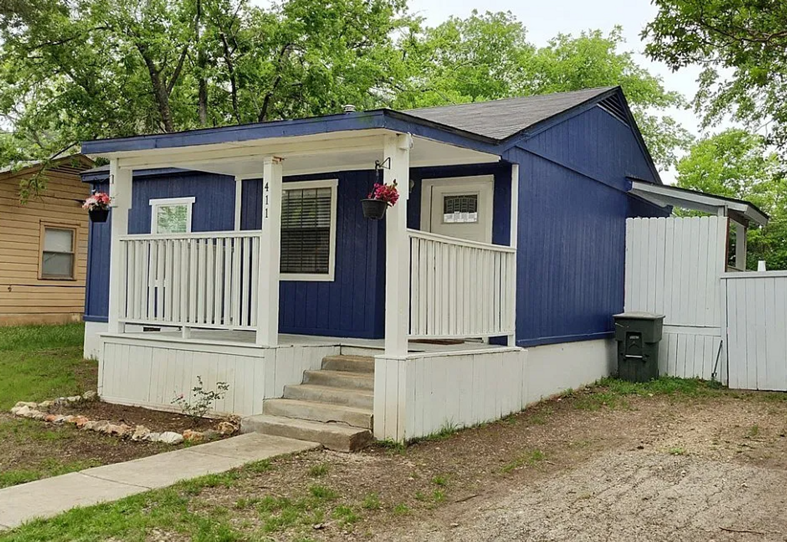 Killeen House: 411 Washington Street