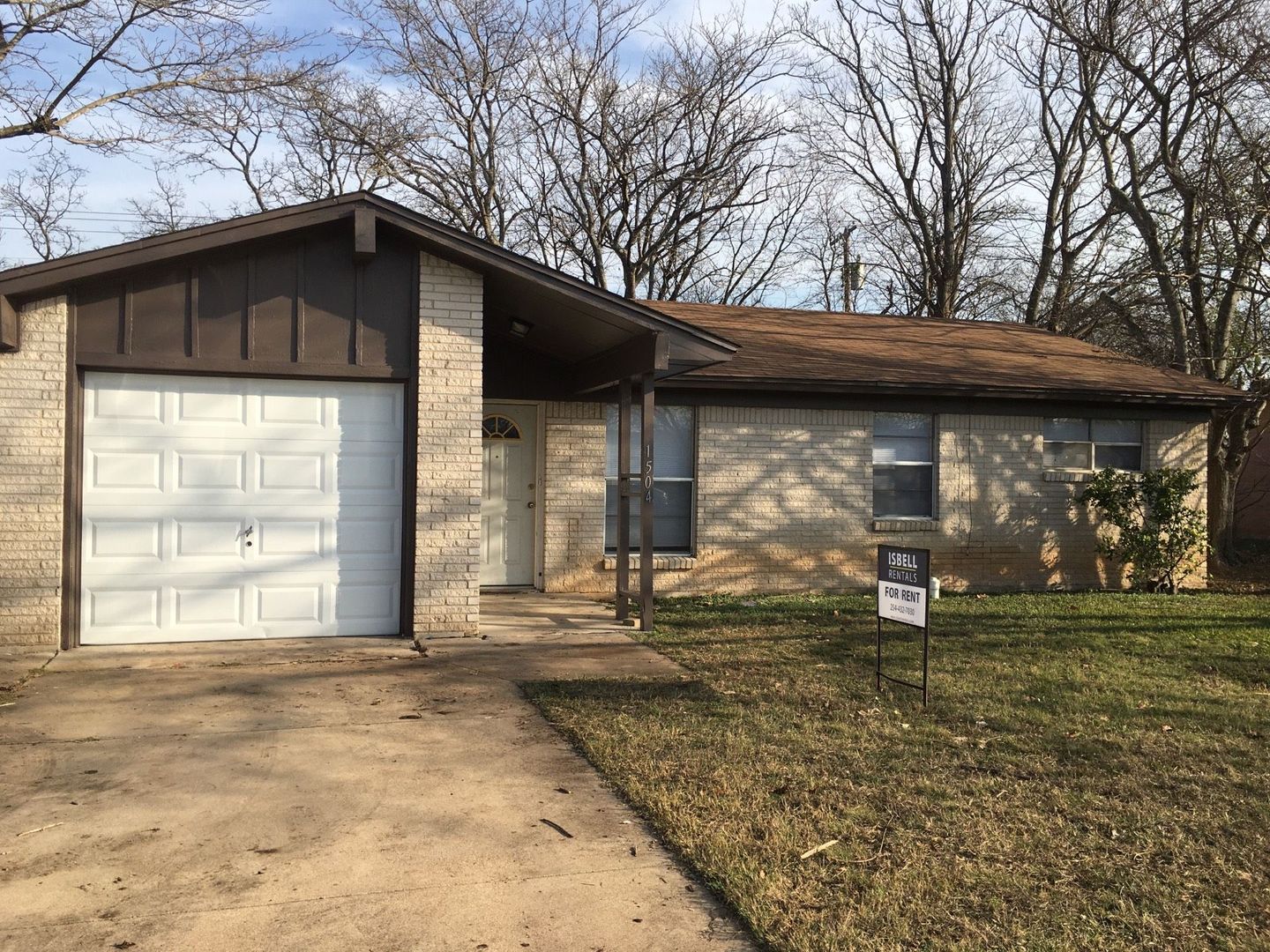 Killeen House: 1504 S W S Young Drive