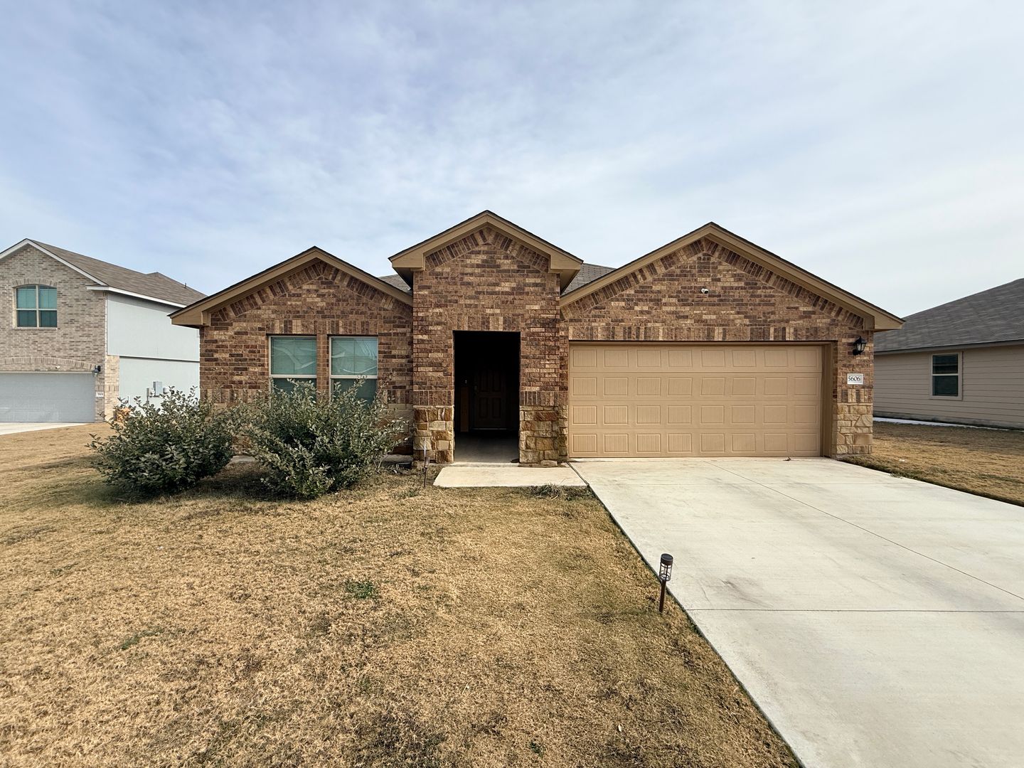 Killeen House: 5606 Great Divide Rd