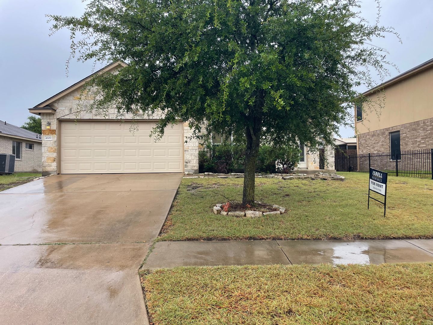 Killeen House: 4600 Sydney Harbour Court