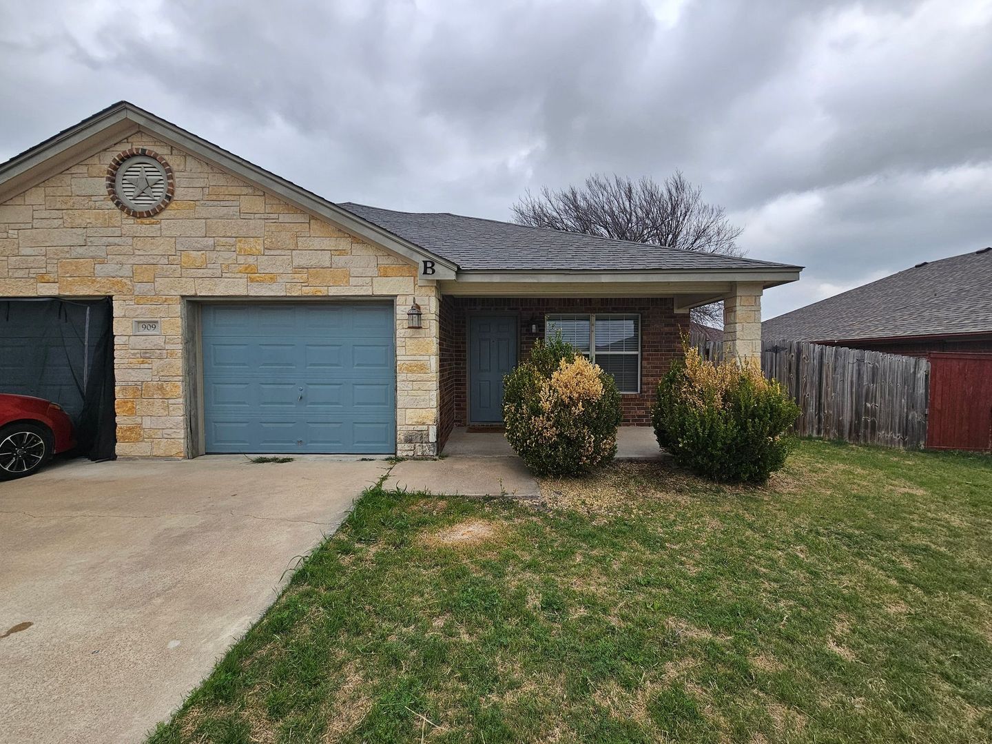 Killeen Apartment: 909 Yi Drive - Unit B