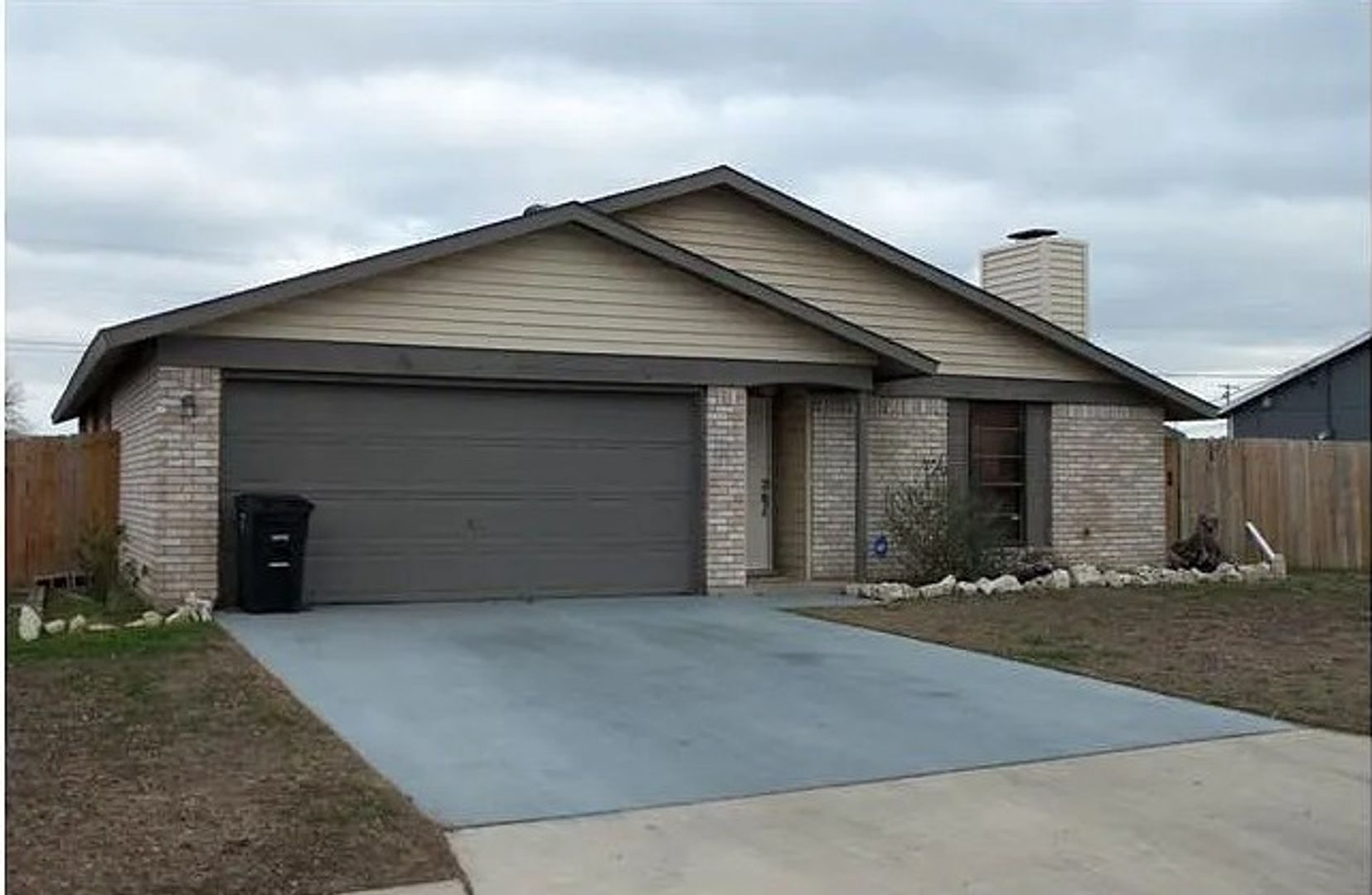 Killeen House: 2104 U S Grant Drive