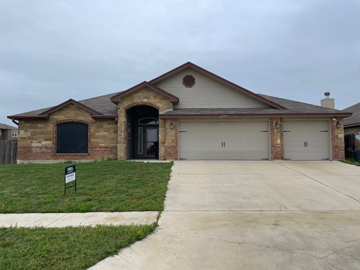 Killeen House: 4509 Colonel Drive