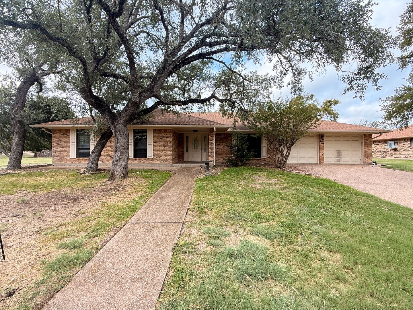 Harker Heights House: 2116 Chinaberry Circle