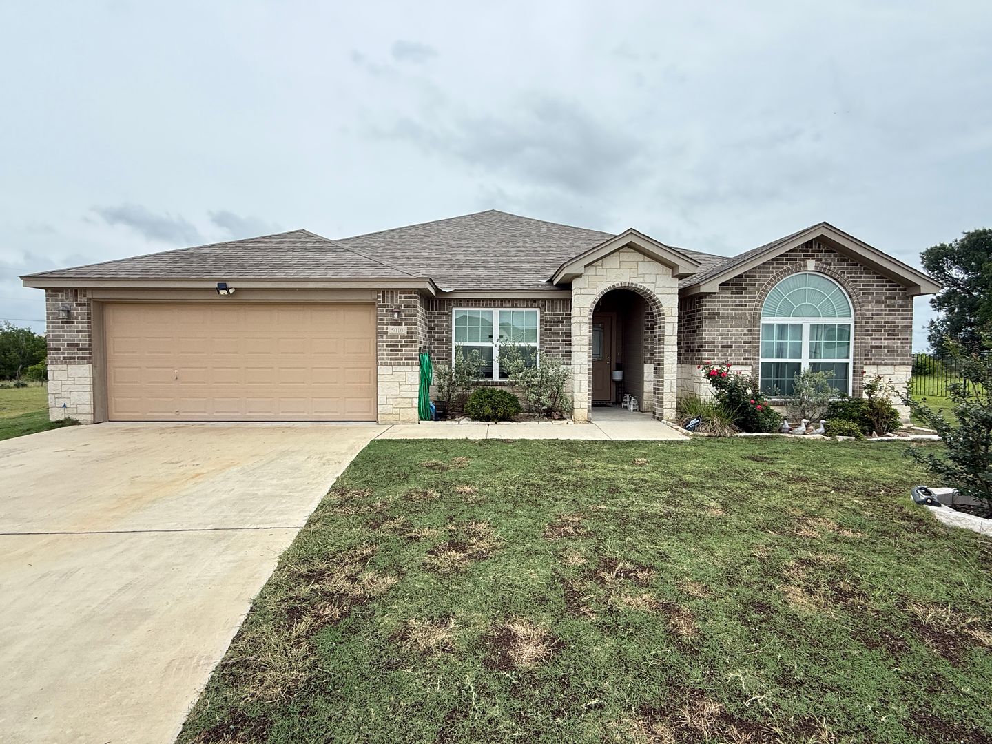 Killeen House: 5010 Charles Loop