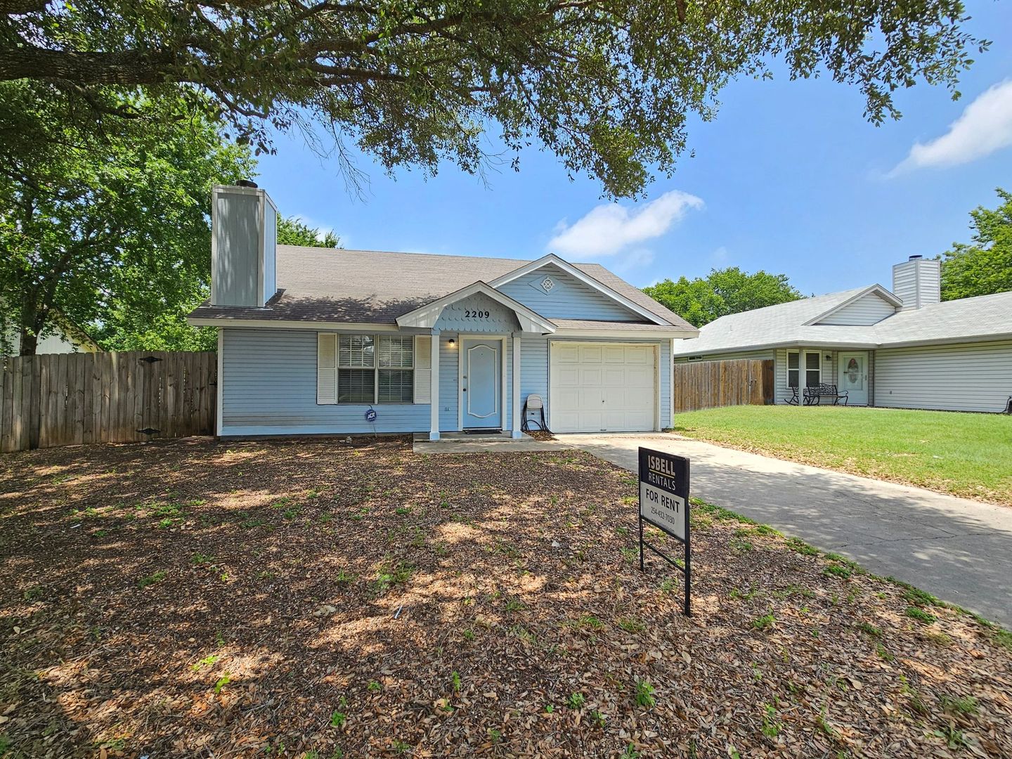 Killeen House: 2209 Dickens Drive