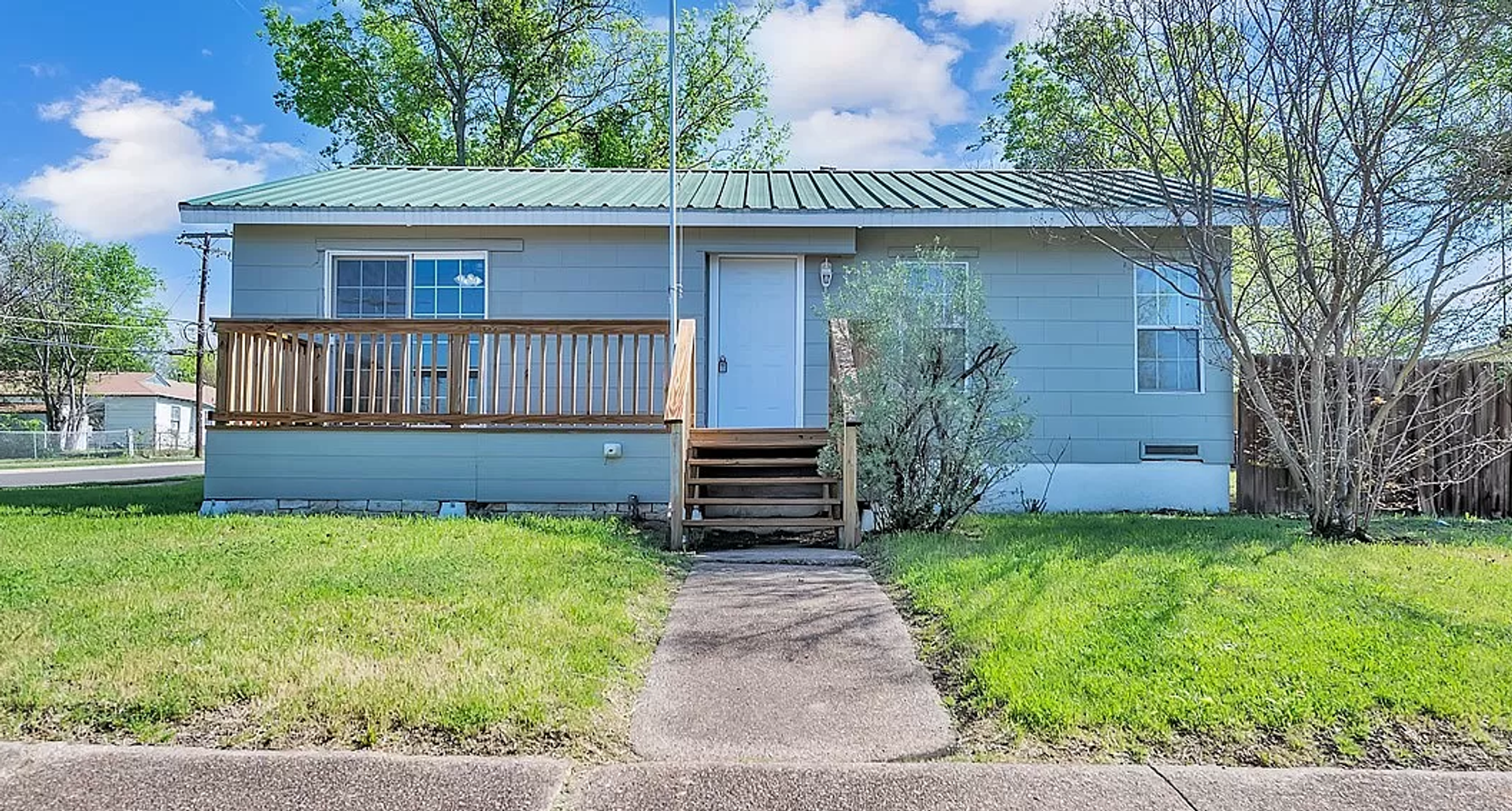 Killeen House: 715 Valley Road