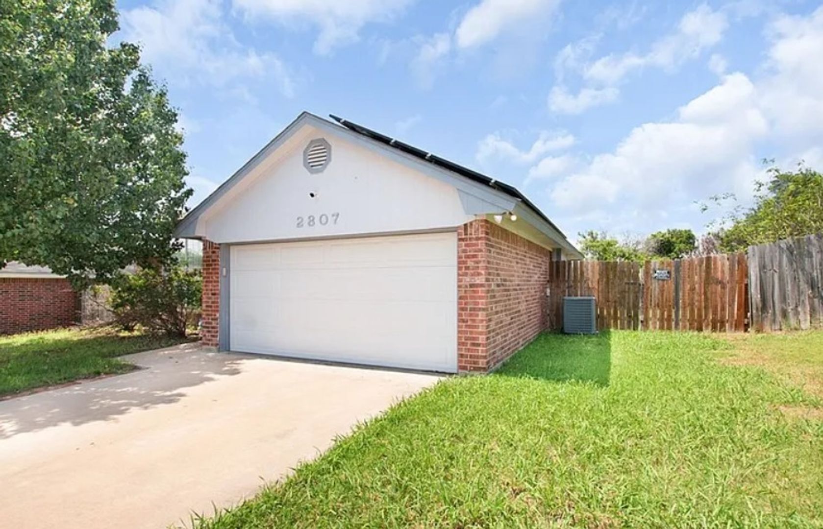 Killeen House: 2807 Hemlock Drive