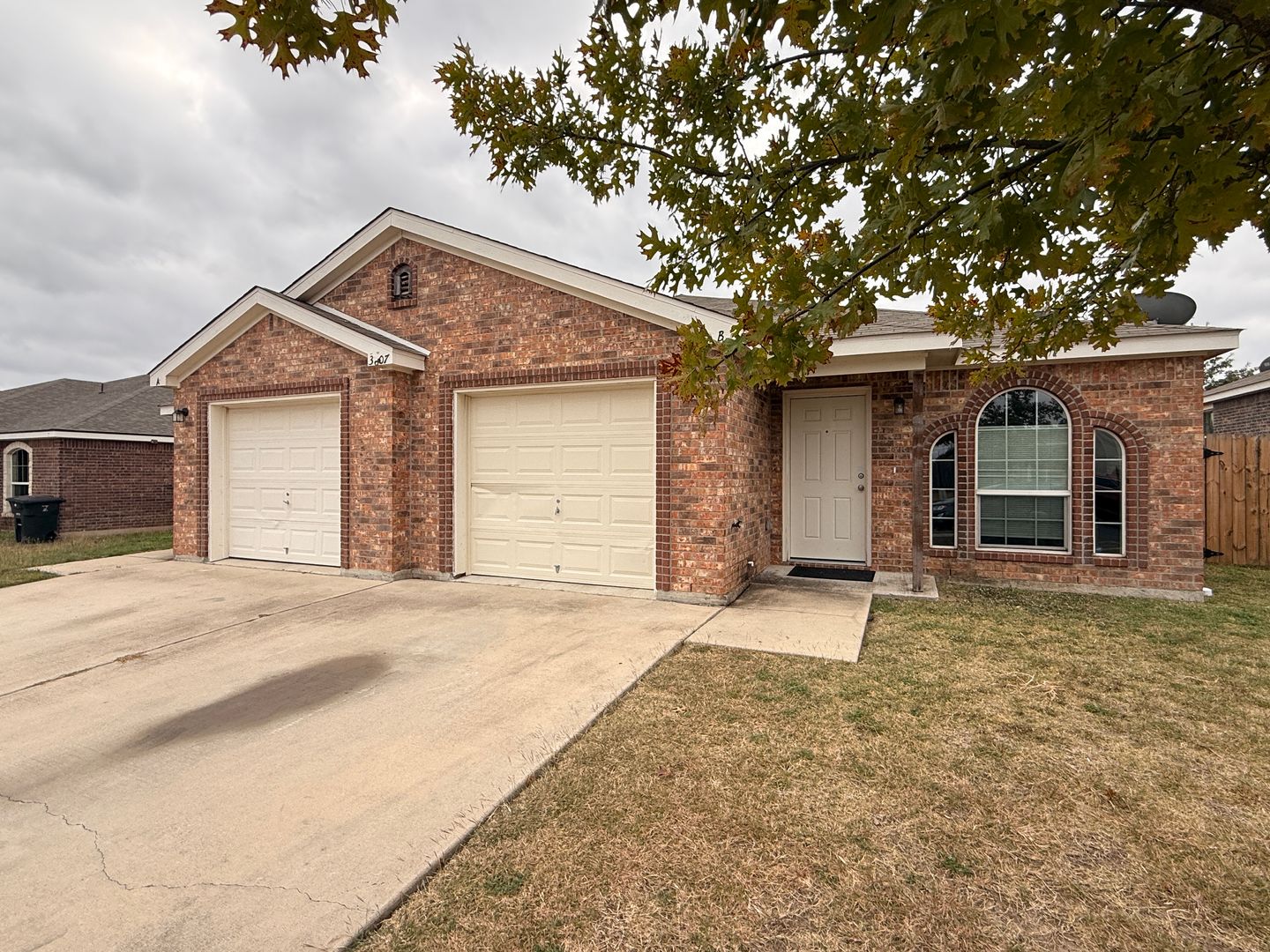 Killeen Apartment: 3807 John Chisholm Loop - B